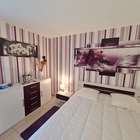 Gite Pour 2 Avec Parking, Cuisine Equipee Et Recharge Pour Vehicules Electriques Aux Portes De Nancy - Fr-1-584-119 Choloy Exterior photo